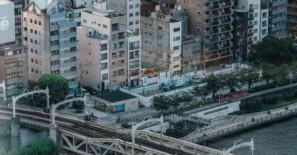 智能人送餐机器人