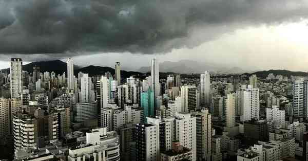 大数据判断数据变化趋势（大数据判断数据变化趋势分析）