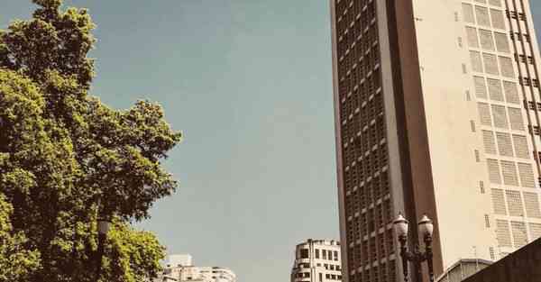 大数据包含设备数据的行业文章