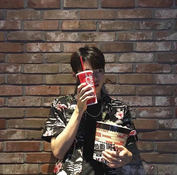 吴振欣丽
