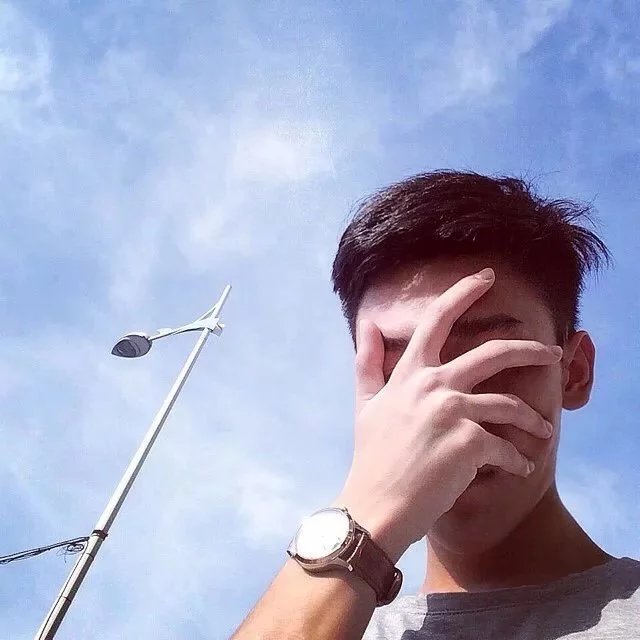 范发德娴