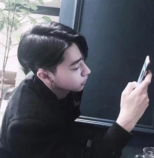 萧逸紫唯