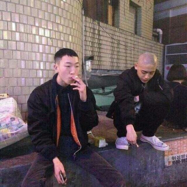 应凤曼子